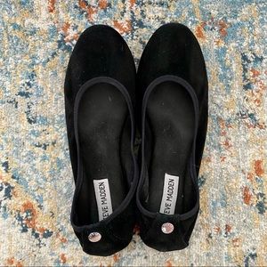 Steve Madden Black Flats